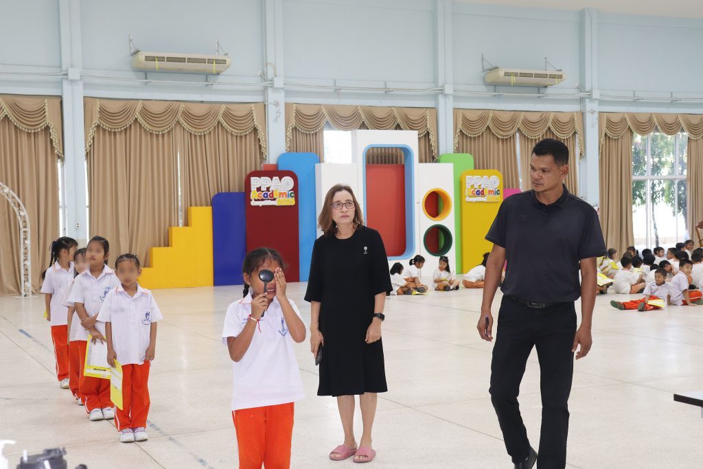 โรงพยาบาล อบจ.ภูเก็ต ลงพื้นที่ตรวจคัดกรองสายตาให้แก่เด็ก นร. (ป.1) รร.อบจ.บ้านตลาดเหนือ